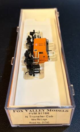 01743 Fox Valley Models 91166 N Scale Transfer Cab Milw Rd Logo #01743 Lnib