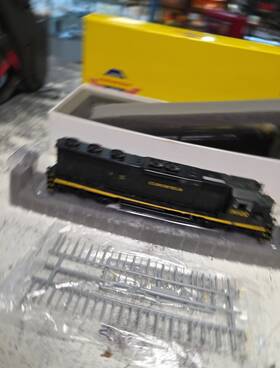 Sd45-2 Genesis 797534670716 Ho Scale Athearn G67071 Crr Clinchfield Diesel Locomotive Train