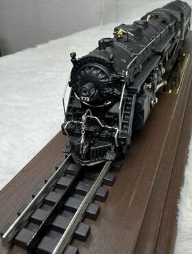 20thcenturynyc Hallmark Qht7807 Great American Railways Lionel 773 Hudson #9785 Display