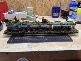 Vzw-n14v2 Handmade Vzw-n14v2- N Scale 16 Inch 2 Level Display Case With 3 Micro Trains Weathered Tankers And Hirail