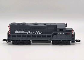 10247 High Speed Metals Southern Pacific Locomotive 9725 - Metal Products With Box