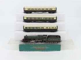 R.790 Hornby Ho Scale 150th Anniversary Of Great Western Steam Passenger Set