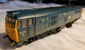 R2413a Hornby R30191 Class 31 31174 In Br Blue Weathered