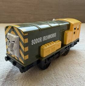 R9225 Hornby Trackmaster Thomas And Friend Sodor Ironwork Bert 2009 Mattel Train Untested R9225 Hornby Trackmaster Thomas And Friend Sodor Ironwork Bert 2009 Mattel Train Untested
