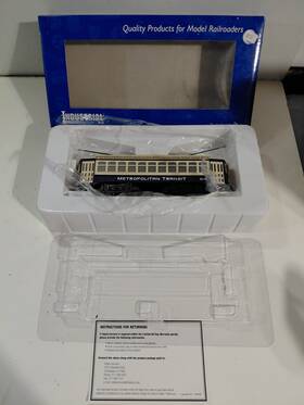 619918 Industrial Rail O Gauge Model Railroad Metropolitan Transit Trolley Car With Box