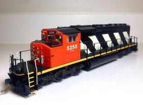 Sd40-2w Intermountain 4930104 Candian National #5258 Ho Locomotive Dcc Equipped
