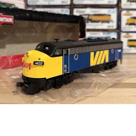 49909s-01 Intermountain Ho Via Fp7a Diesel Locomotive #1402 Dcc And Sound Lnib