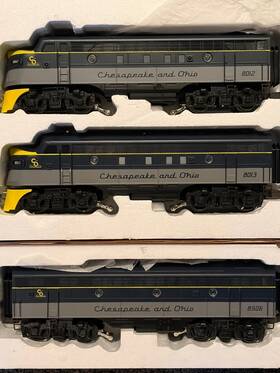 K25151c K-line F-seris Chesapeake And Ohio F7 Aba Diesel Locomotive Set #8012/8013/8506 K25151c K-line F-seris Chesapeake And Ohio F7 Aba Diesel Locomotive Set #8012/8013/8506