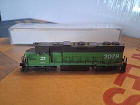 Gp38gp38-2 Kato 176-010 N Scale 176-011 Burlington Northern Emd Diesel Locomotive #2078
