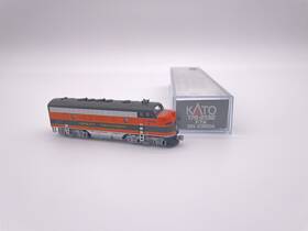 176-2132 Kato - N Gn Great Northern F7a Diesel Loco A-unit #365a Eb -train