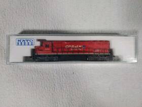 176-3109 Kato N Scale Sd45 Cp #5494 Diesel Locomotive Tested