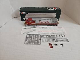 176-3502 Kato 37-1204 Ho Scale Santa Fe Train Engine Locomotive #650 Ge C44-9w