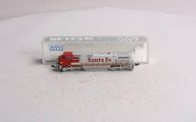 176-3503 Kato N Scale Santa Fe C44-9w Diesel Locomotive Ln/box