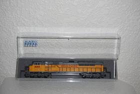 176-5615 Kato N Scale Union Pacific Sd90/43mac Diesel Locomotive #8085