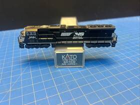 176-7614 Kato 1767501 Sd70m With Flat Radiator Norfolk Southern #2591 Locomotive N Scale
