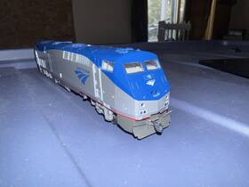 37-6104 Kato Ho Scale Ge P42 Amtrak Runs And Lights Up Very Well
