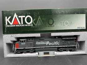 37-6622 Kato Ho Ge C44-9w Southern Pacific Sp# 8137 Dcc Installed Tested 37-6622 Kato Ho Ge C44-9w Southern Pacific Sp# 8137 Dcc Installed Tested