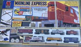 Life-like 077071214377 Trains Thunder Express Ho Scale Electric Train Set Locomotive 6 Cars
