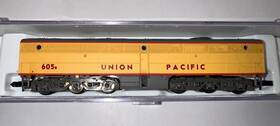 605b Life-like 7086 N Scale Alco Union Pacific #605b Unpowered B-unit Item #7086 Mint