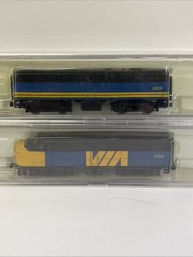 6859 Life-like 7949 #7949 Fa2 Via Diesel Locomotive #6758 And #7950 Fb2 Dummy #6859 N Scale