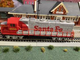 Gp38 Life Like Trains 616374054725 New Ho Life-like Santa Fe 3500 Powered Locomotive Loco