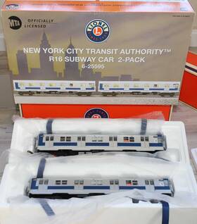 Lionel 023922255952 6-25595 New York City Transit Authority R16 Subway Car 2-pack Train Nyc