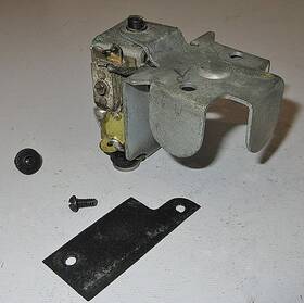 Lionel 2023-34/2333-121 #2023-34 Relay And Battery Bracket W/2333-121
