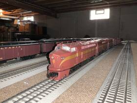 2133269 Lionel 2133260 Legacy Pennsylvania Sharknose Abba Diesel Set. 2133268
