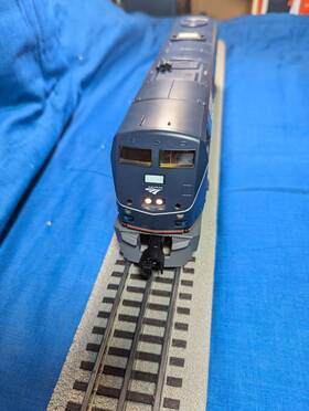 2234010 Lionel Amtrak 50th Anniversary Lionchief Plus 2.0 Genesis Diesel Locomotive #100