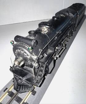 225e-2224w Lionel Prewar O-gauge 225e Diecast Steam Loco With 2224w Whistle Tender