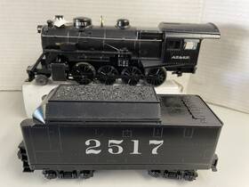 2332120 Lionel O Gauge Santa Fe Lionchief 2-8-0 Steam Locomotive #2517 Excellent Cond