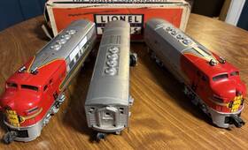 2333-20 Lionel #2333-20 #2343 Train Set Santa Fe Powered B Unit 2343c And Dummy A With Box