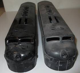 2343-2345 Lionel 2343/2344/2345 #2343-2345 F3 Bodies X 2 Un Decorated