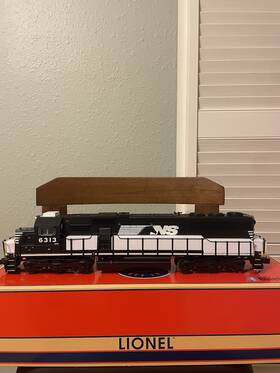 2433281 Lionel Bto Norfolk Southern Legacy Sd40e Diesel Engine With Gauge Model #6313