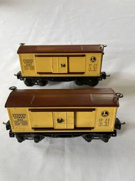 2655-3652 Lionel Set Of 2 Prewar O-gauge Freight Cars -2655 And 655
