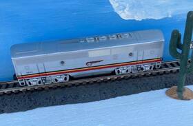 6-18101 Lionel O Gauge Santa Fe F-3 B Unit Dummy Diesel Locomotive #8101