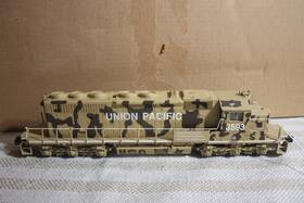 6-18298 Lionel Up Desert Victory Sd40-2. Tmcc Runs. No Box. Read. Read