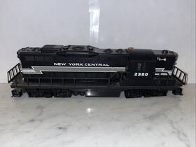 6-18563 Lionel O Gauge New York Central Gp-9 Diesel Locomotive #2380