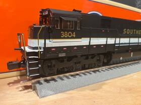 6-38424 Lionel O Legacy Southern U30c Diesel Locomotive #3804