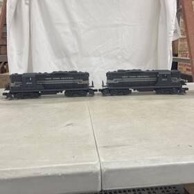 6-8513 Lionel And 8514 O Gauge New York Central Gp9 Power Dum Diesel Locomotives