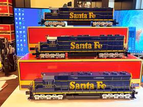 Lionel Legacy & Mth Premier 2433521 Santa Fe Sd-45 Set With Matching Caboose