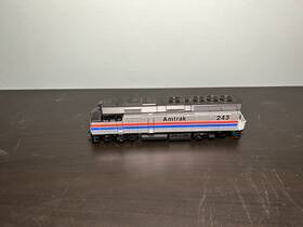 910-9463 Mainline Walthers 9463 Ho Emd F40ph - Standard Dc Amtrak R #243 Phase Ii