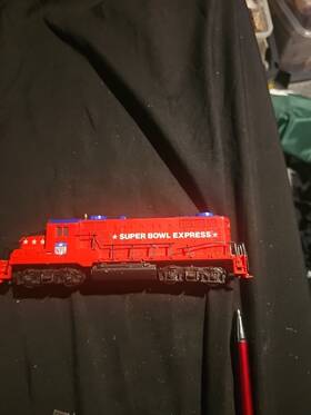 414-800 Mantua Ho Scale Gp-20 Super Bowl Express Nfl Diesel Locomotive