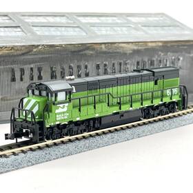 T12007 Minitrix N Scale Burlington Northern U28c Diesel Locomotive 6716 Std Dc