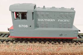 6708sp Model Power Ho Scale Porter Hustler Locomotive Southern Pacific Sp 6708