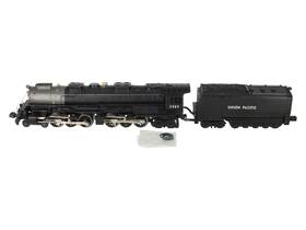 30-1108 Mth O Gauge Union Pacific Challenger 4-6-6-4 Steam Locomotive And Tender