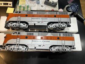 70-2012-1 Mth Railking Western Pacific F-3 Aa Diesel Locos Both Powered 1 Gauge G Scale