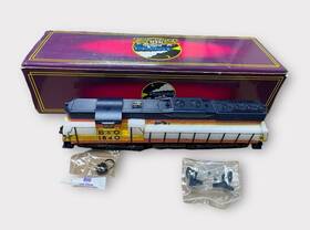 Mt-2108lp Mth O Scale Gauge Chessie Emd Sd-9 Diesel 1840 Locomotive Train