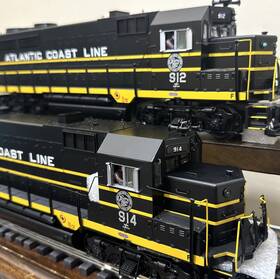 20-20129-1 Mth Premier Atlantic Coast Line Gp-35 Diesel Engine O-scale 2.0 Lot-2