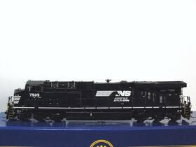 Aa-1077-3 Overland Ho Norfolk Southern Ns Es40dc #7505 Blk/wht Hh Omi Damaged
